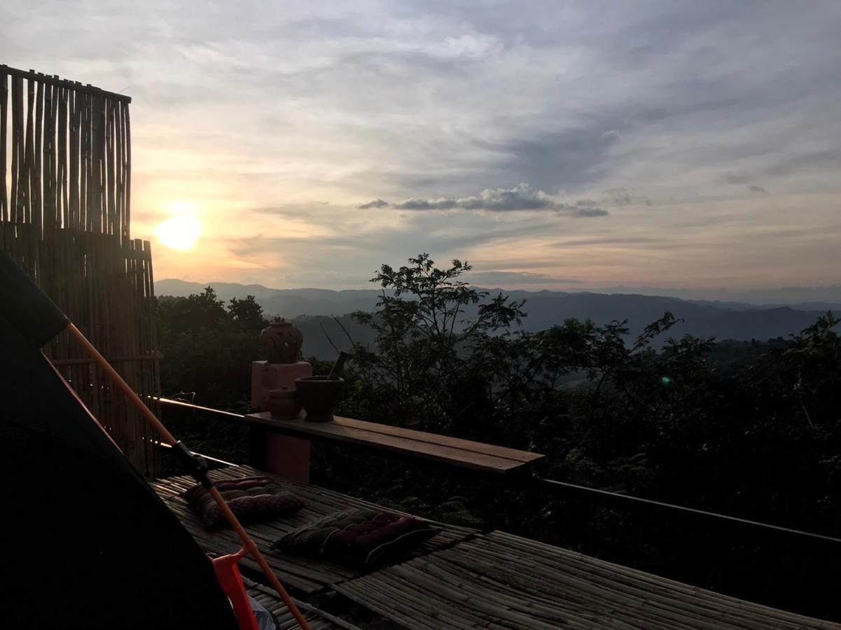 Terre Terrace Glamping - Doichang Ban Huai Khai 外观 照片