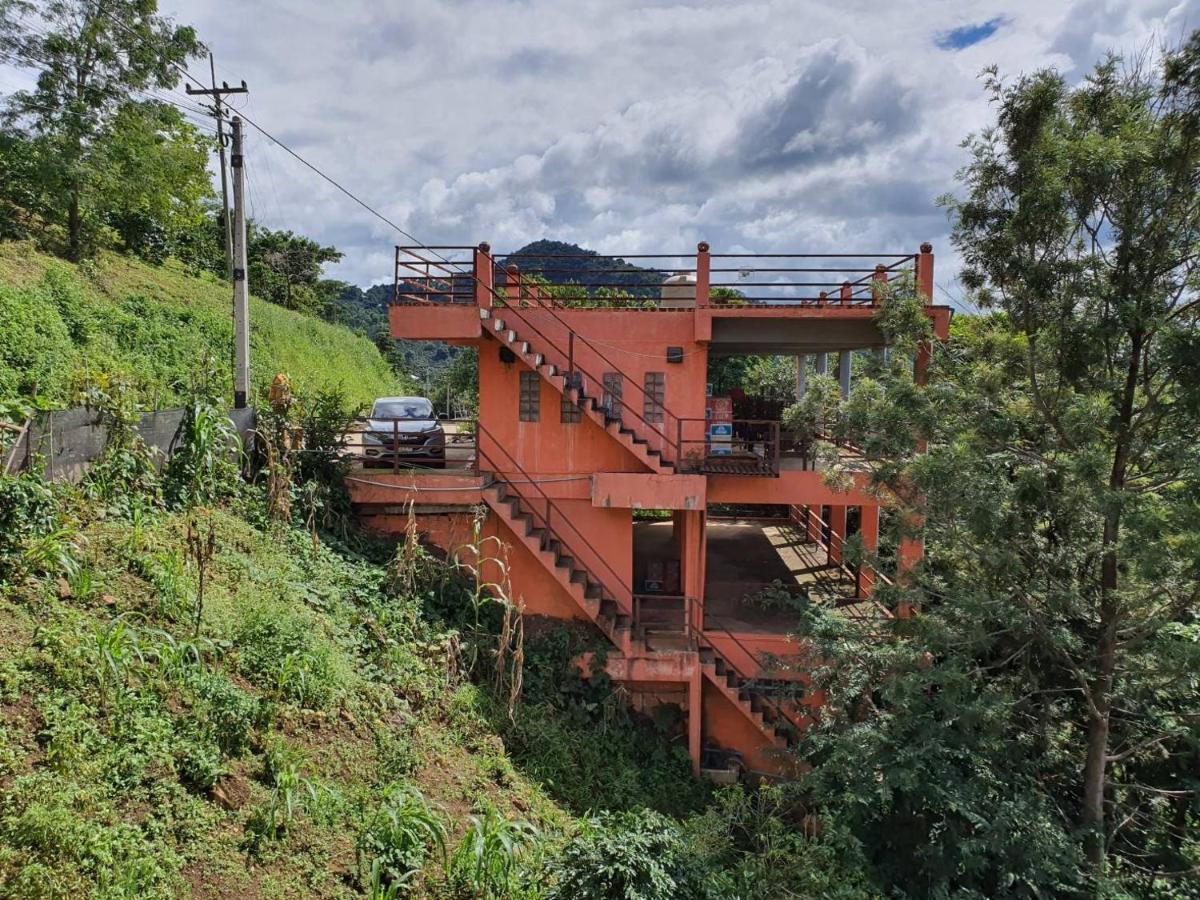 Terre Terrace Glamping - Doichang Ban Huai Khai 外观 照片